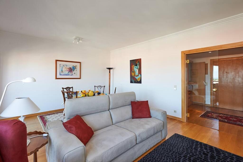 Lighthouse View In Cascais Apartamento Exterior foto