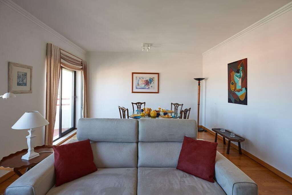 Lighthouse View In Cascais Apartamento Exterior foto